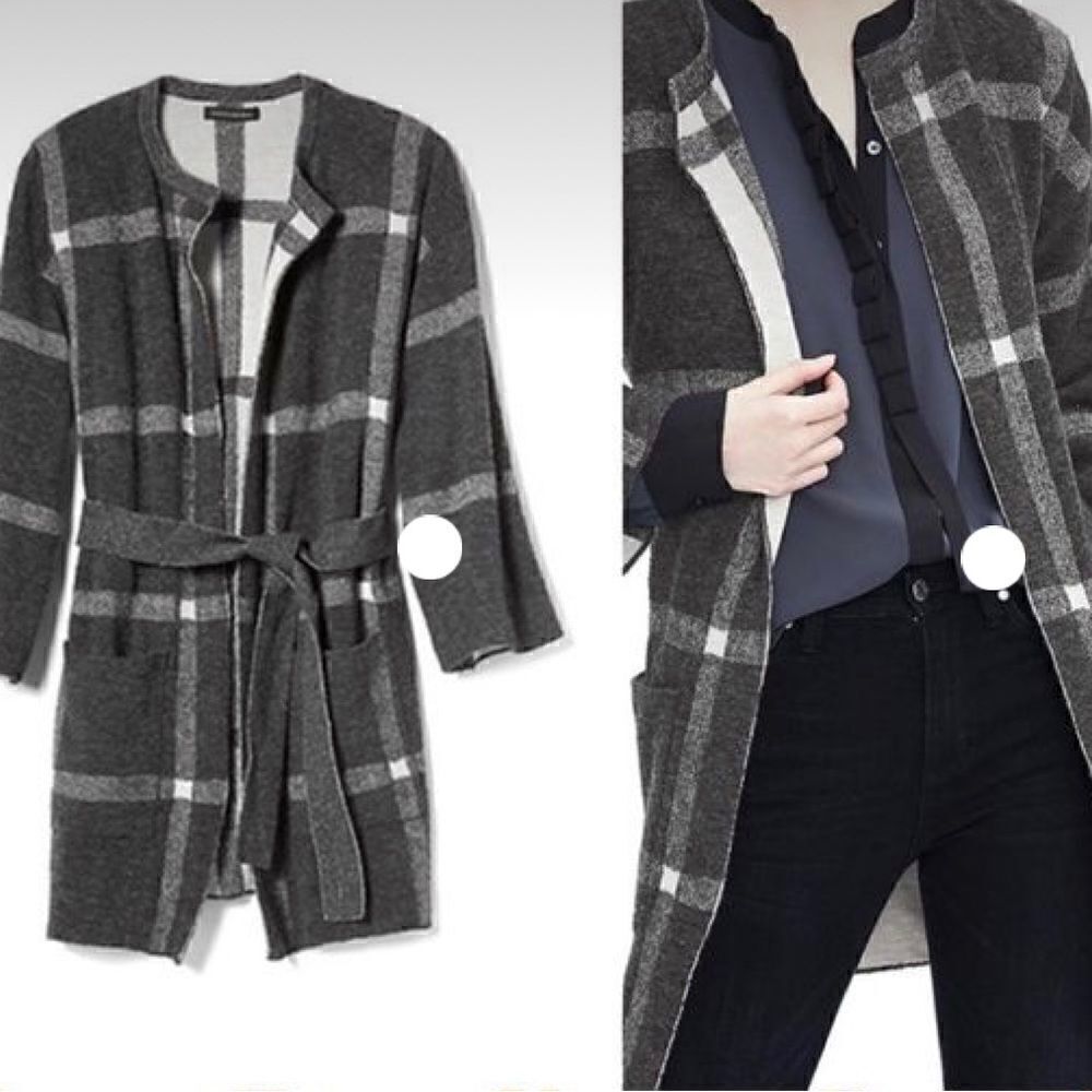 Banana Republic grey wool blend windowpane wrap jacket.  XXS